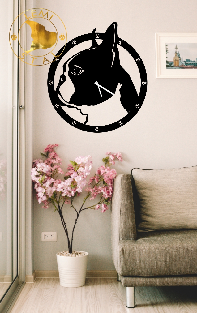 boston metalowa tarcza zegara z bostonem
